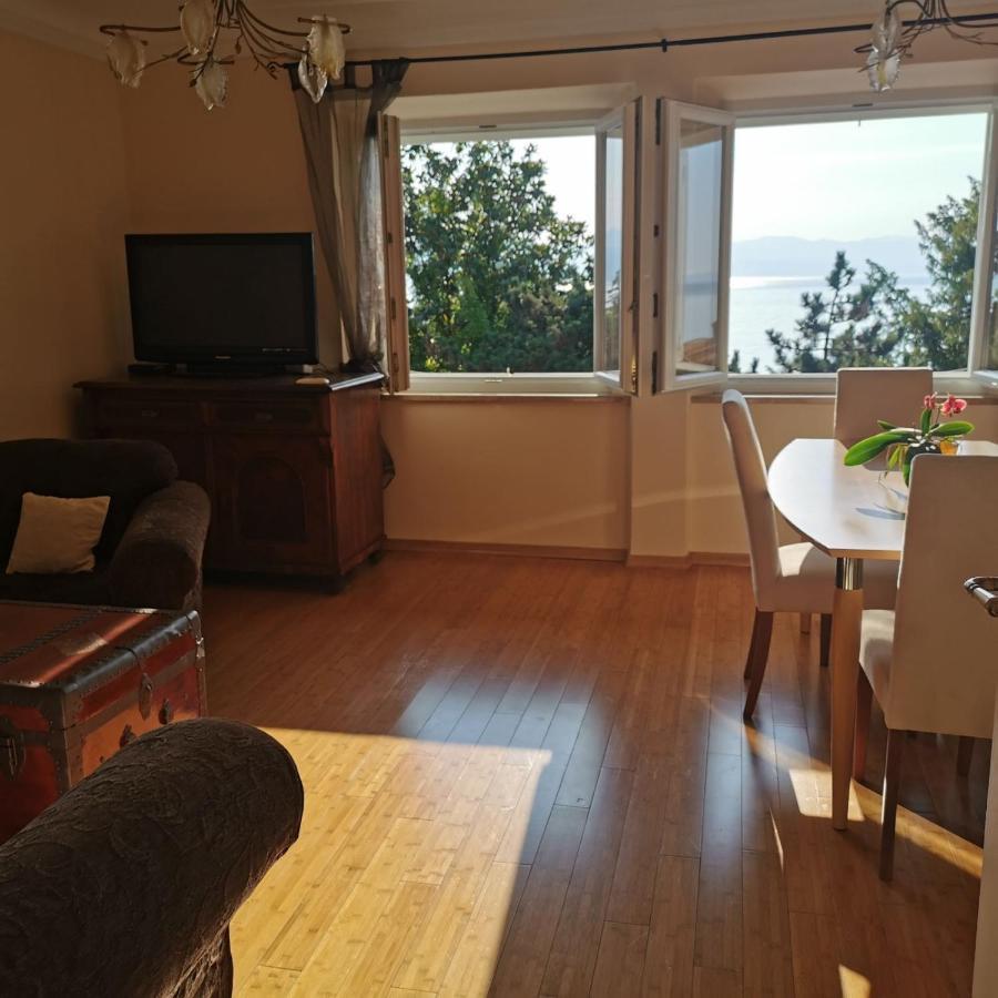 Beach Apartments ลอฟราน ภายนอก รูปภาพ
